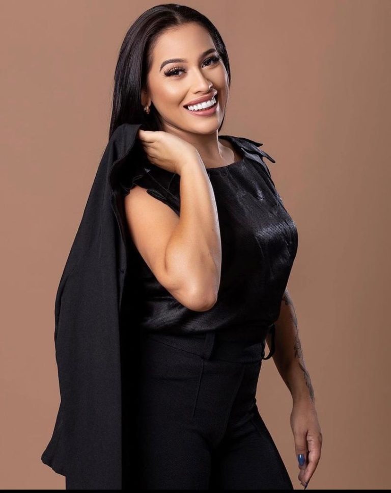 Josy Lima apresentadora da Rede tv tem reunião importante