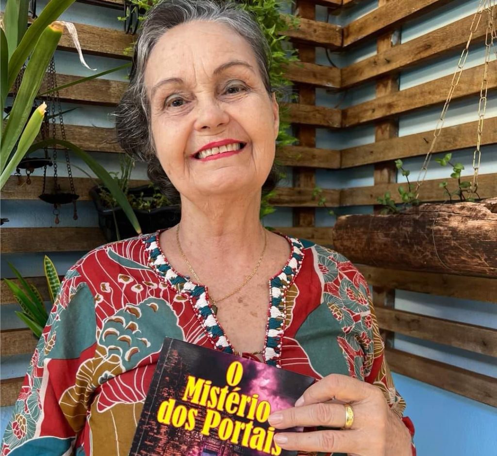 AUTORA PARANAENSE ANUNCIA EVENTO DE LANÇAMENTO DO SEU NOVO LIVRO “O MISTÉRIO DOS PORTAIS”