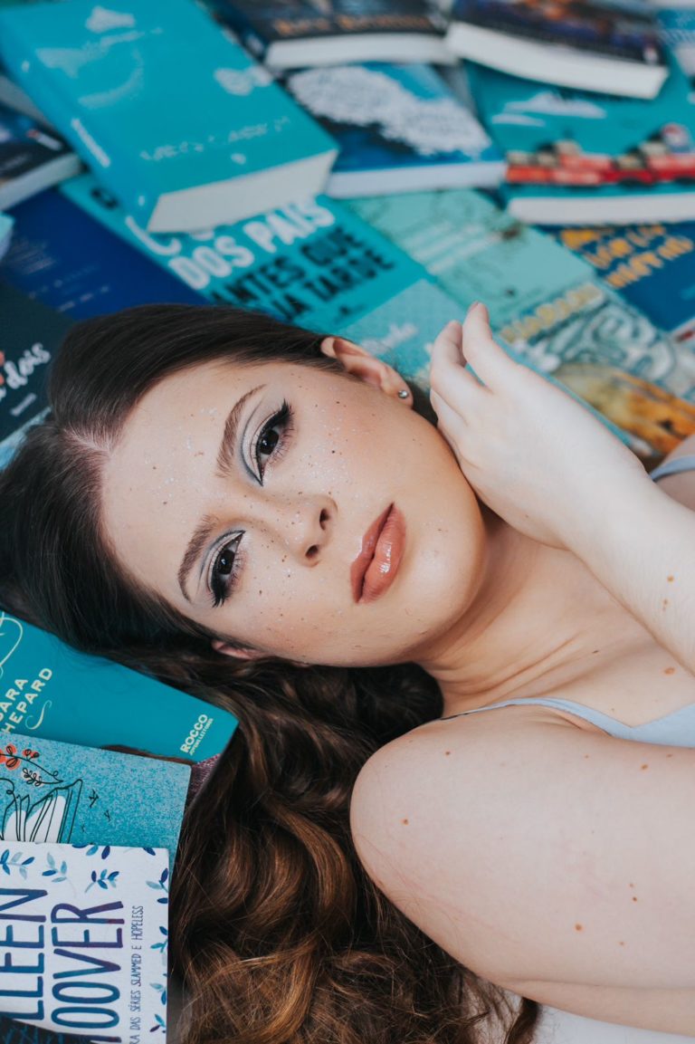 Escritora brasileira de Young Adult, Cris Casagrande faz turnê de lançamento  do seu novo livro nos E.U.A.