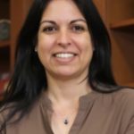 Livro de Renata Guimarães se torna best seller ao destacar a música como ferramenta de aprendizagem