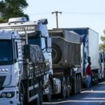 Frete sob pressão: governo endurece regras e indústria alerta para risco à economia