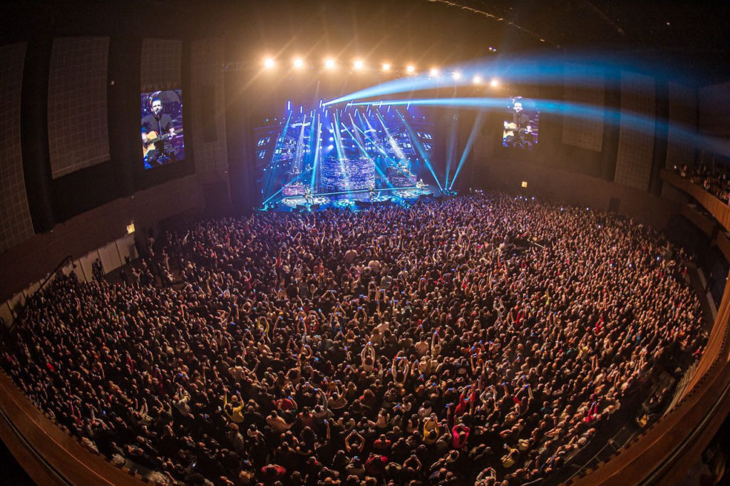 Fenômeno KLB é uma das atrações do Navio da Xuxa