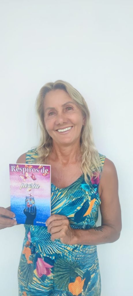 Zeni Maria, autora membro da Academia Itapemense de Letras, fala sobre a publicação de seu segundo livro de poesia