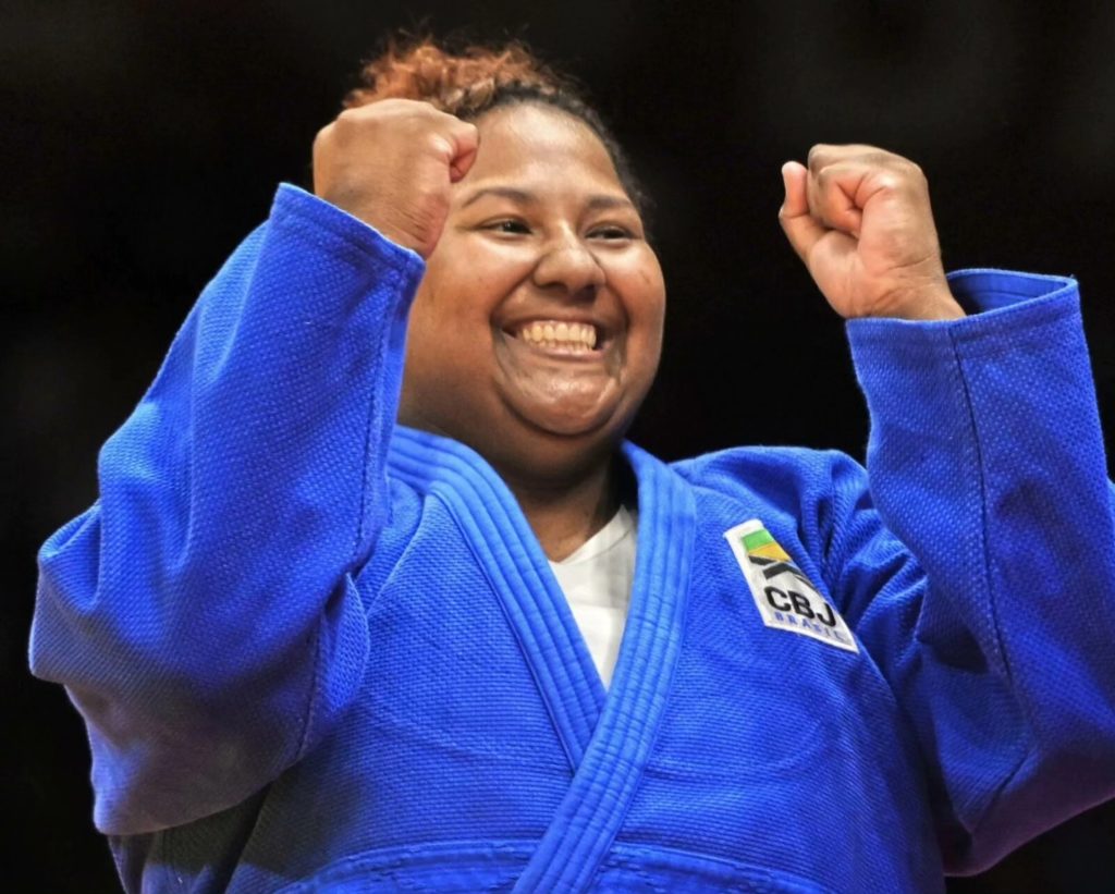 Bia Souza Conquista Ouro Histórico no Judô nos Jogos de Paris