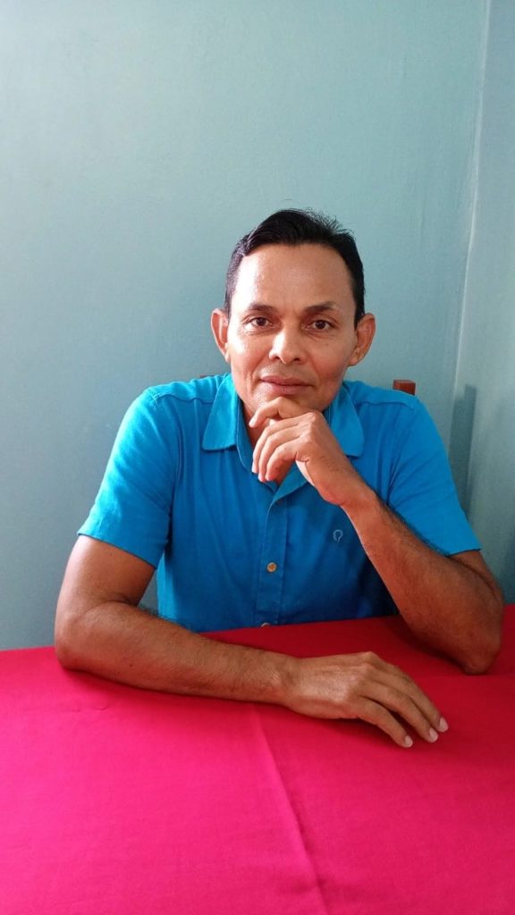 “A Glória de Amar”: livro apresenta reflexão profunda sobre o poder transformador do amor