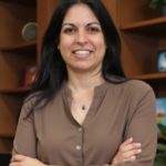 Livro de Renata Guimarães se torna best seller ao destacar a música como ferramenta de aprendizagem